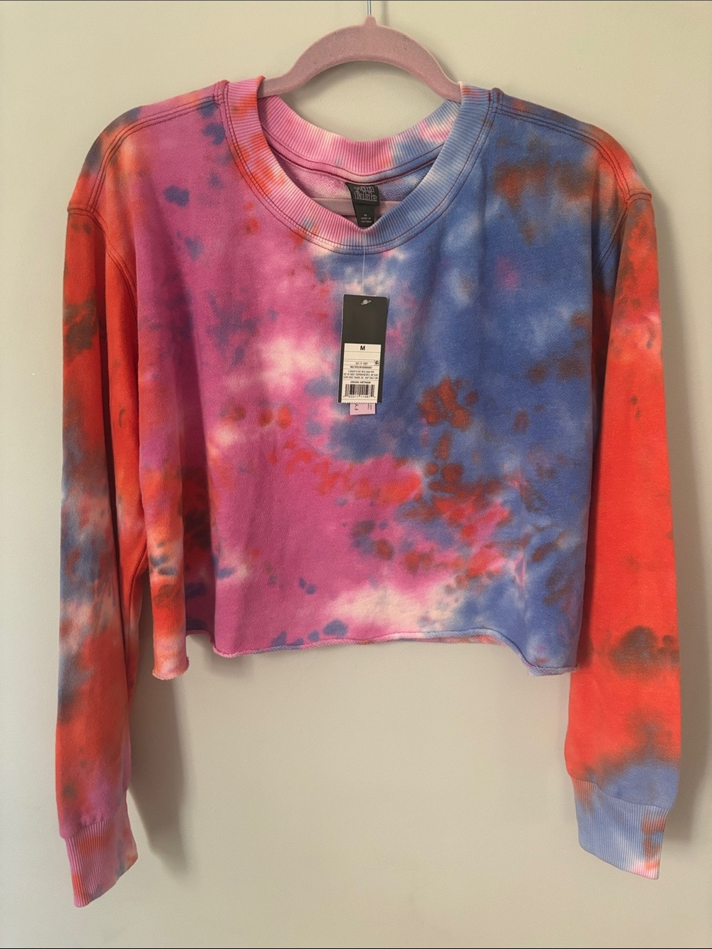 NWT wild fable Tie-Dye Cropped Sweatshirt Size M
